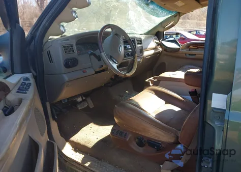 2004 Ford F-350 Lariat/Xl/Xlt z USA, uszkodzony, nr VIN 1FTSW31P84ED35827